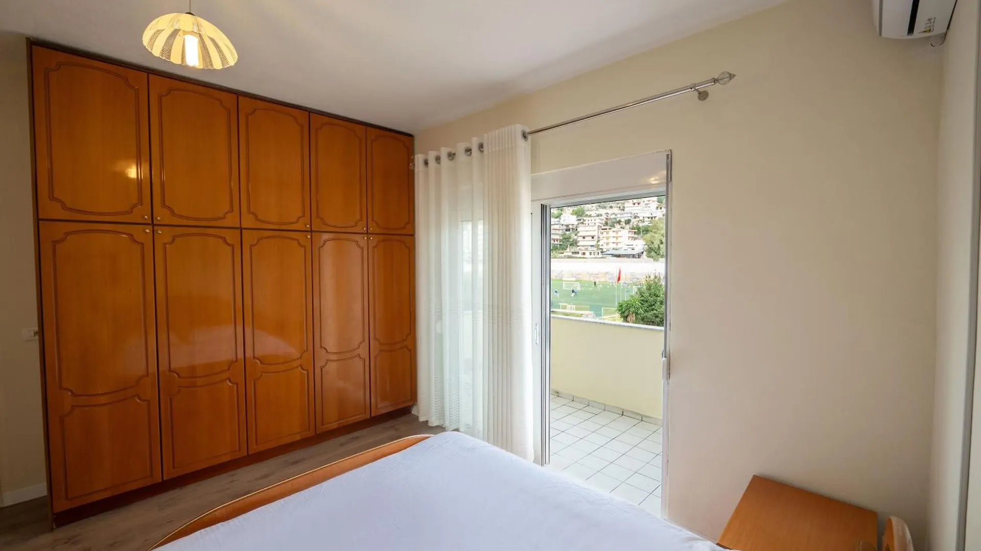 Apartment Seaside Serenity Saranda